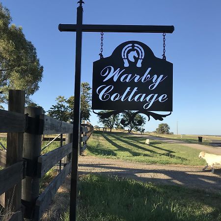 Warby Cottage Wangaratta Bagian luar foto