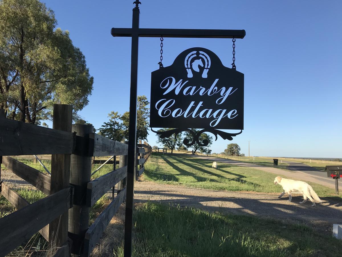 Warby Cottage Wangaratta Bagian luar foto