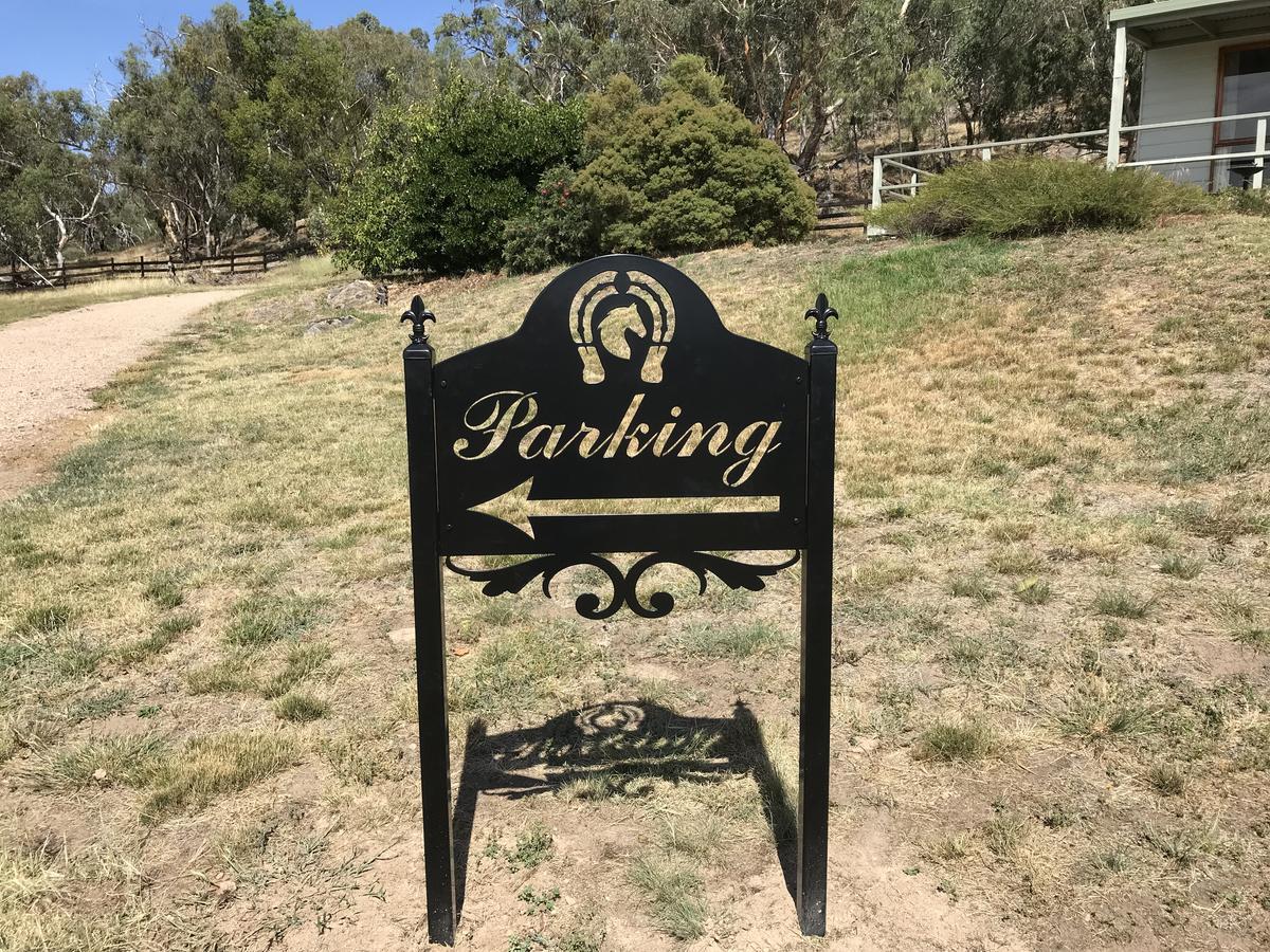 Warby Cottage Wangaratta Bagian luar foto